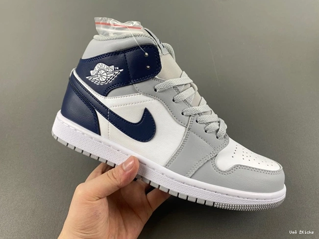 Mid Jordan Midnight 48 6398 Navy DQ8426- 1 Grey Wolf  WellDesigned 0802